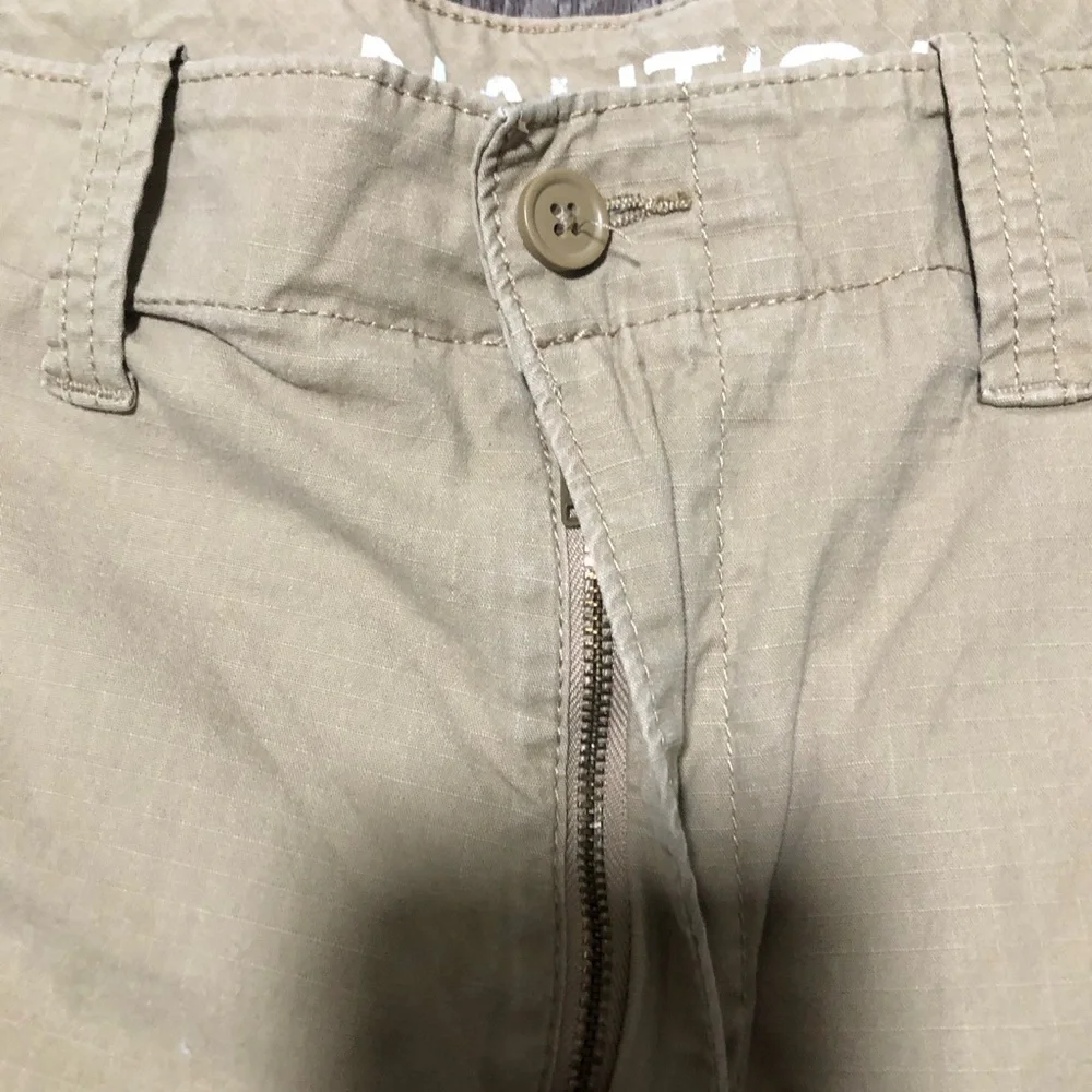 Nautica Men's Size 42 Tan Khaki Stretch Cargo Shorts